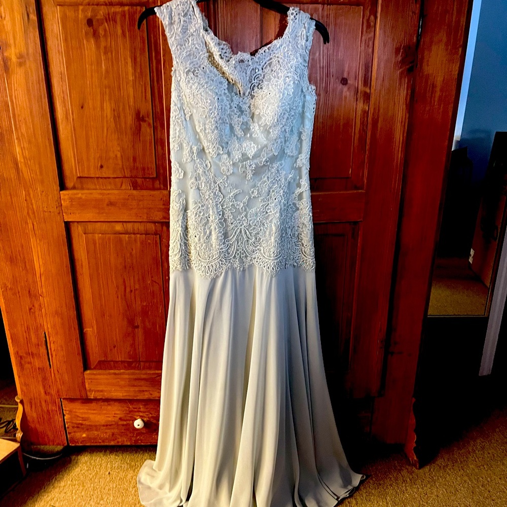 Mother of the bride dress